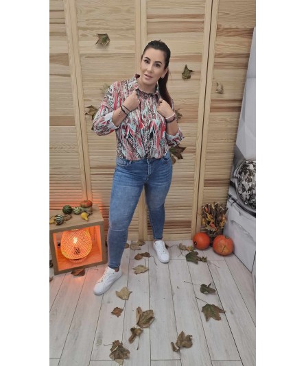 Koszula o klasycznym kroju