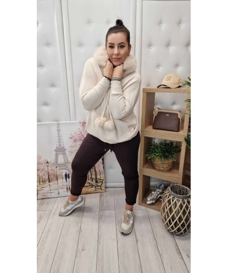 Sweter Pomponik z lisem