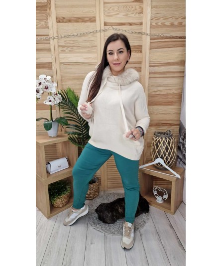 Sweter Pomponik z lisem